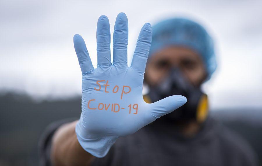 За останню добу в Україні понад 10 тисяч нових випадків хвороби COVID-19