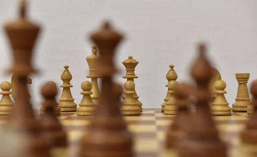 Чемпіон світу з шахів Магнус Карлсен програв гру, зробивши всього один хід