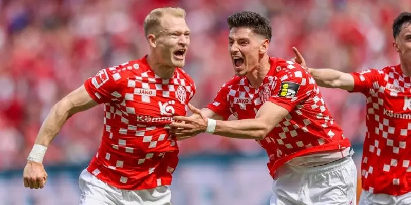 Mainz 05 đang trải qua một mùa giải khá bấp bênh